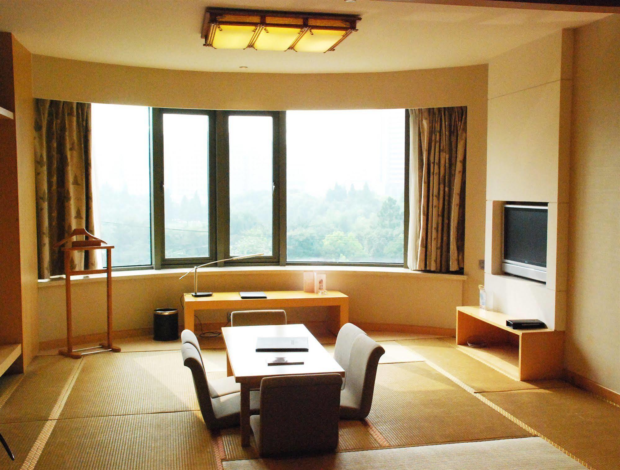 Shanghai Forte Hotel Esterno foto